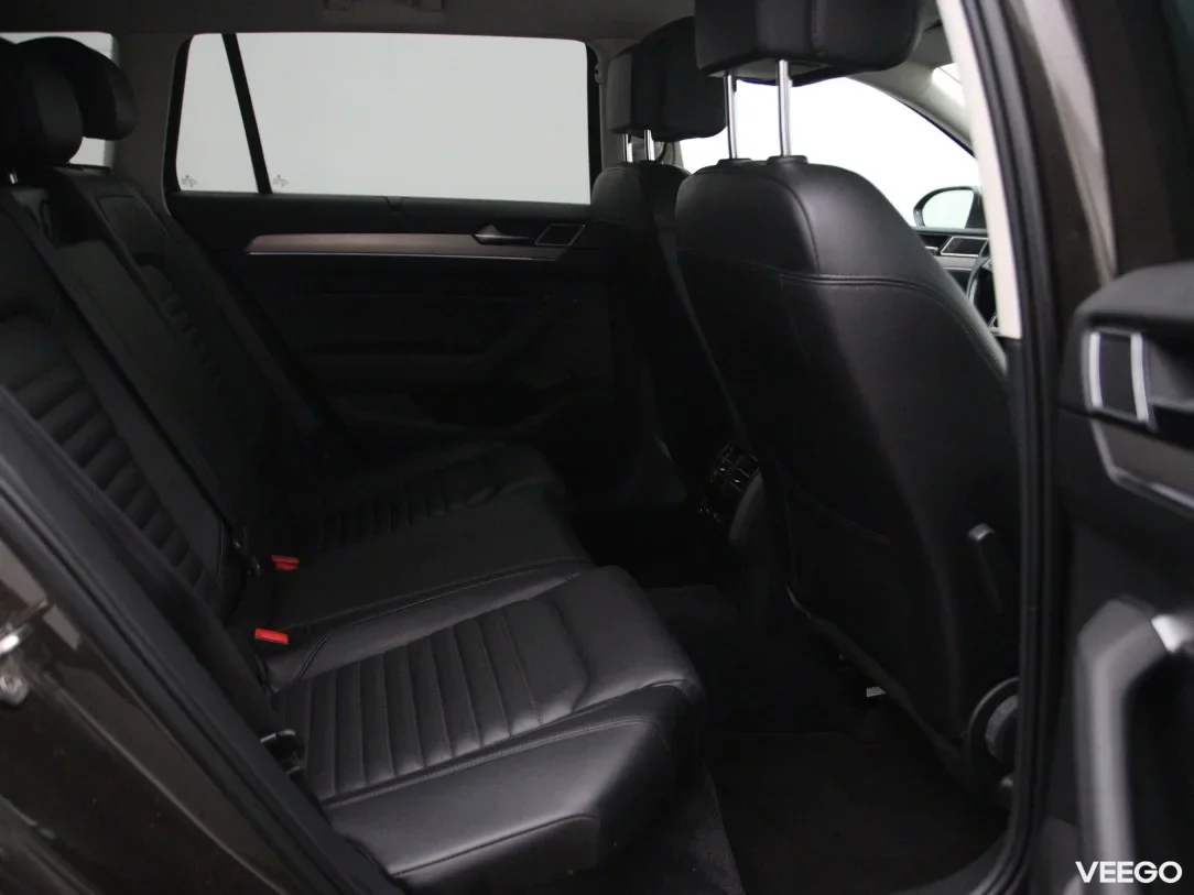 Volkswagen Passat 1.6 88kW