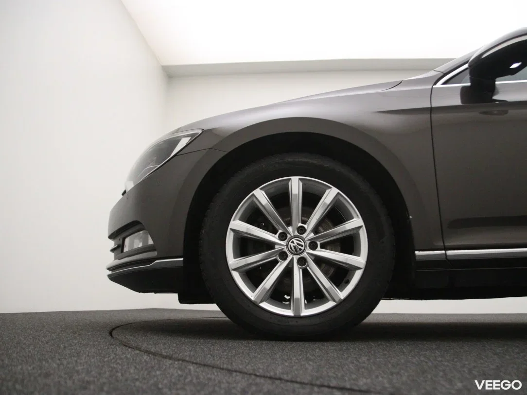 Volkswagen Passat 1.6 88kW