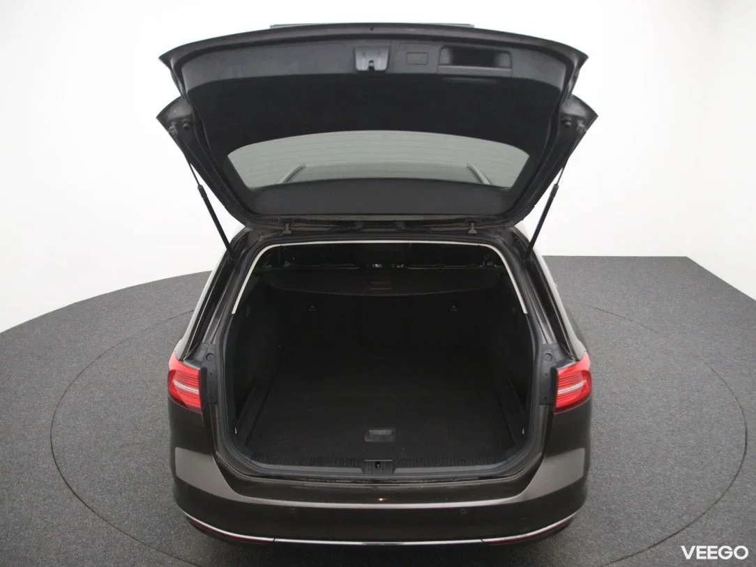 Volkswagen Passat 1.6 88kW