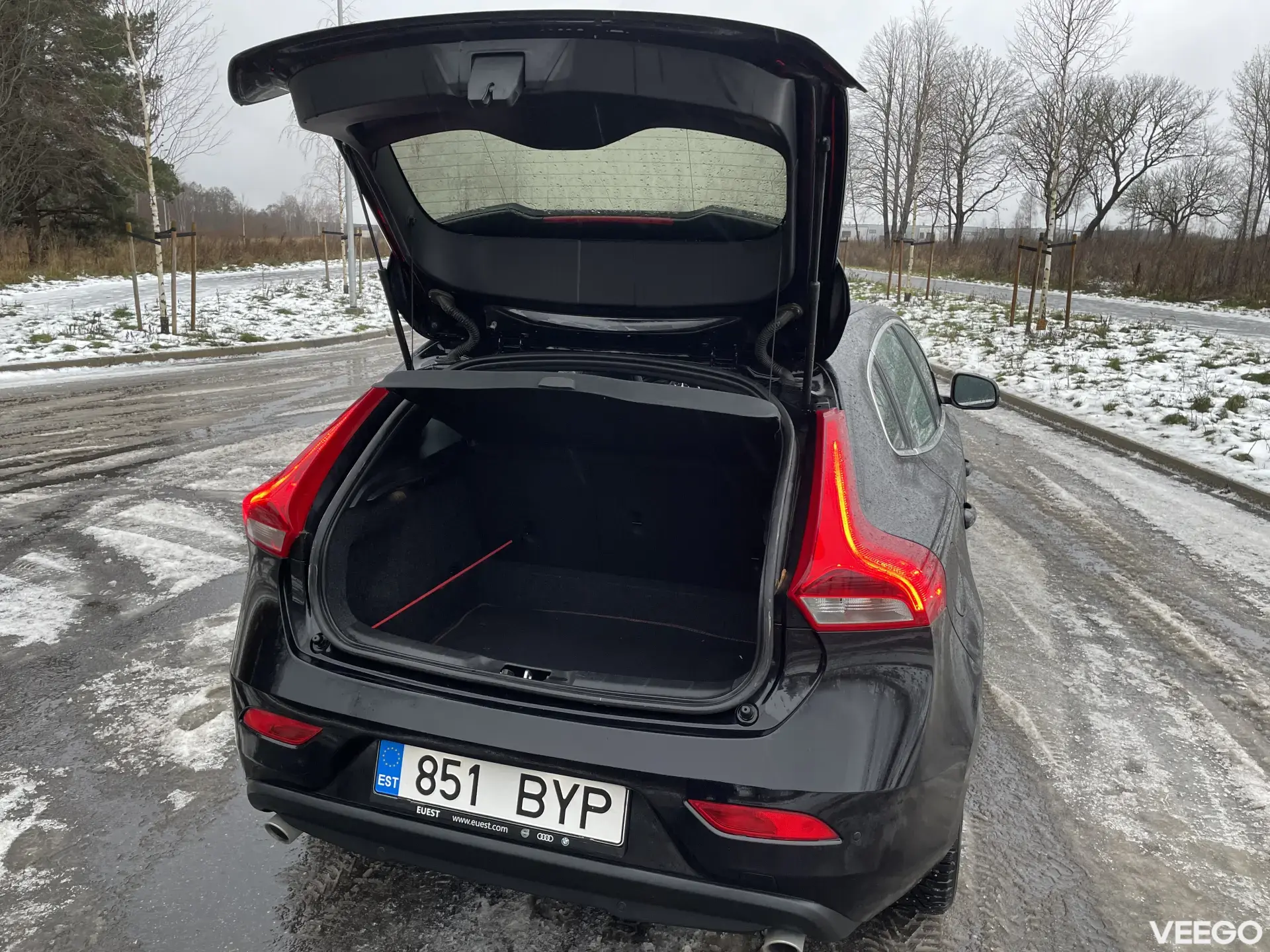 Volvo V40 2.0 110kW