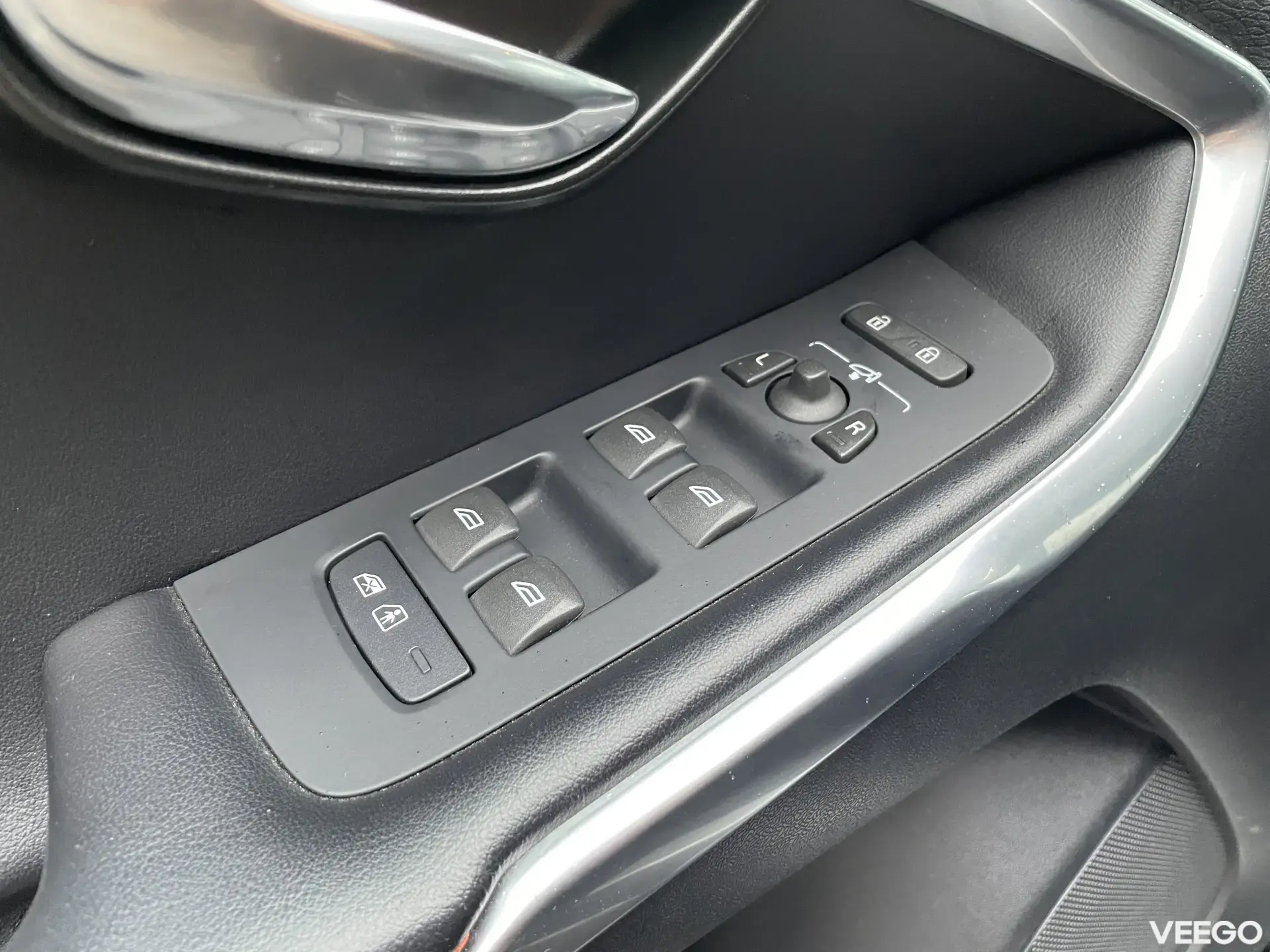 Volvo V40 2.0 110kW