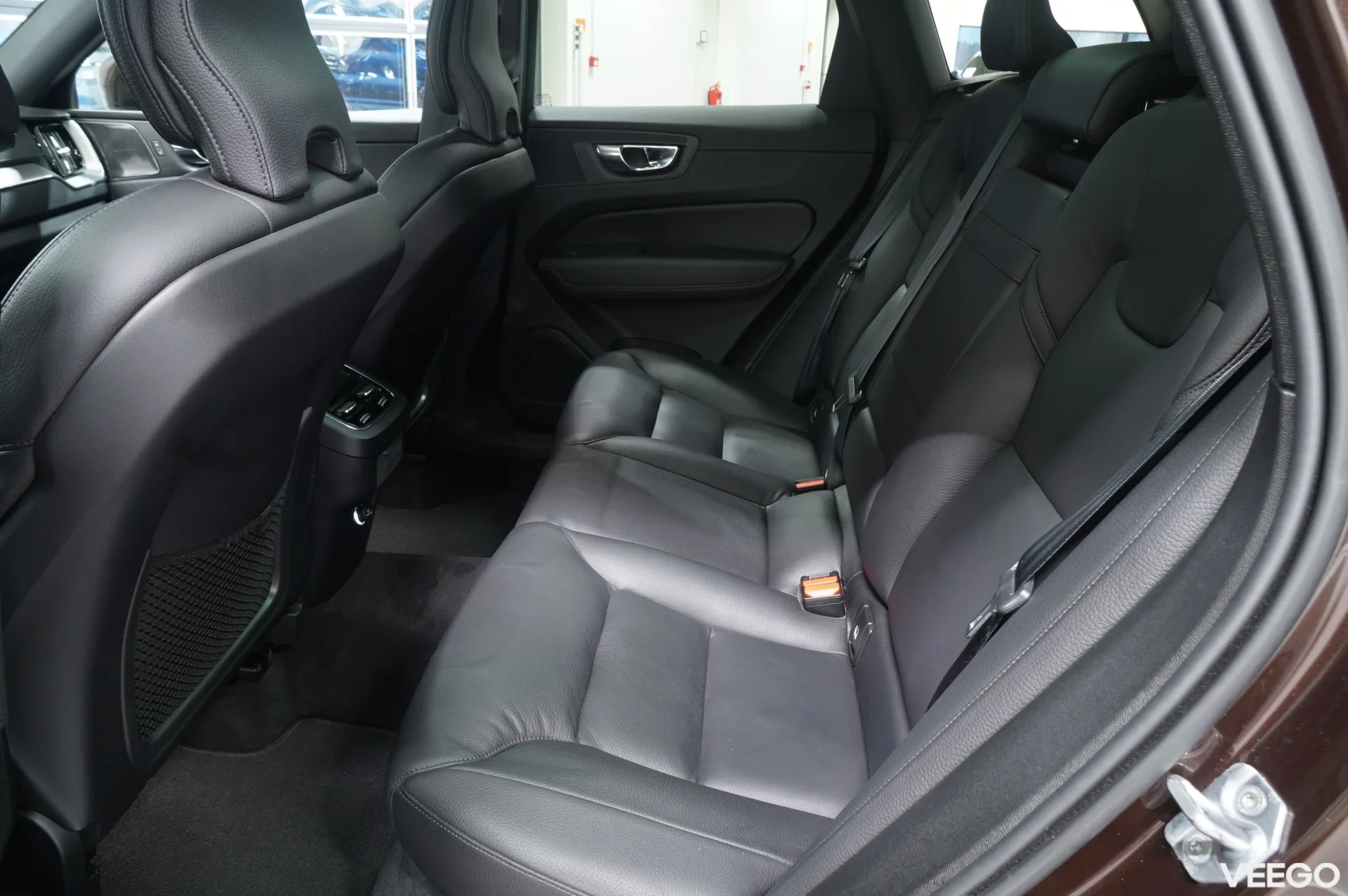 Volvo XC60 Inscription AWD H&K 2 145kW