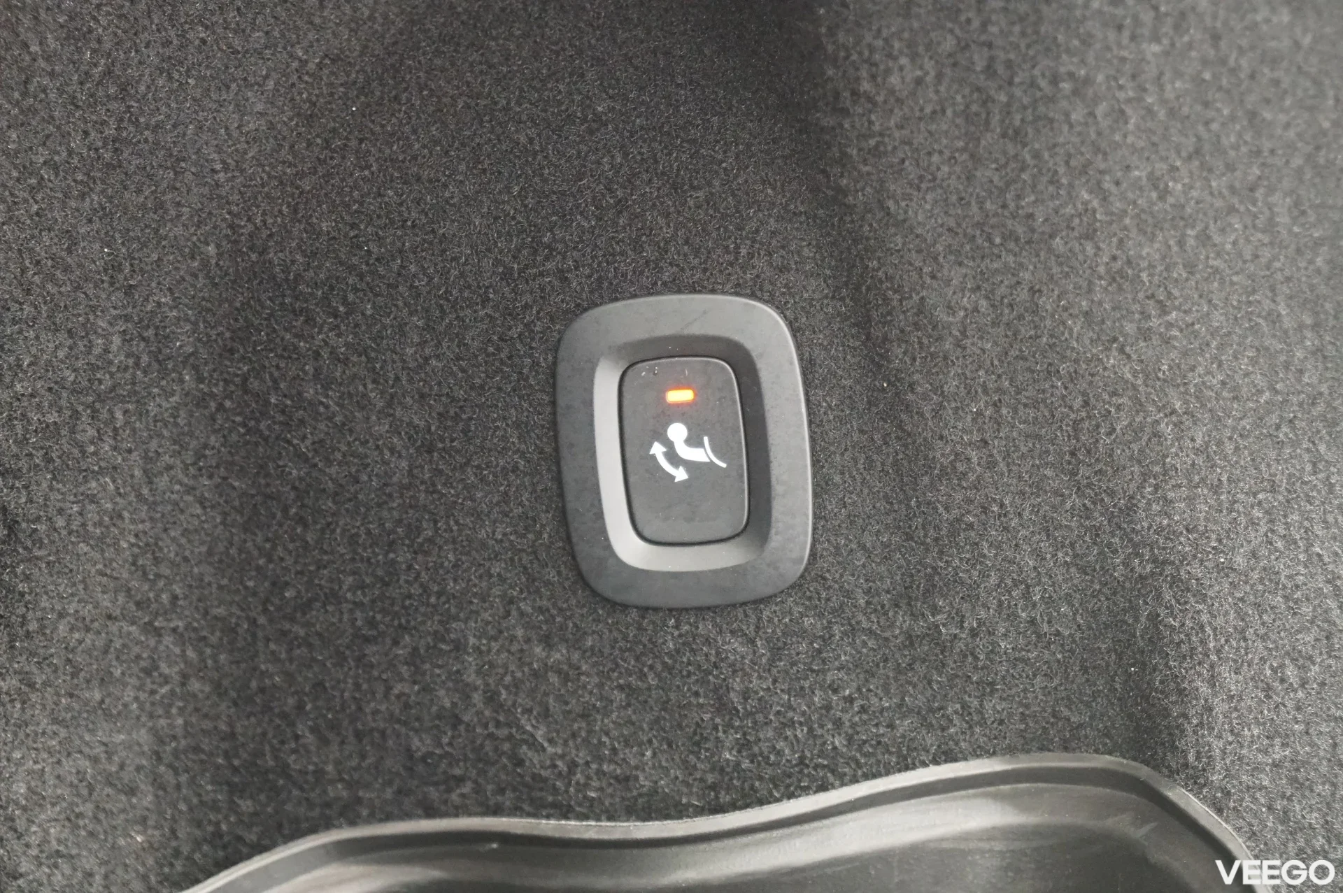 Volvo XC60 Inscription AWD H&K 2 145kW