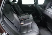 Volvo XC60 Inscription AWD H&K 2 145kW thumbnail