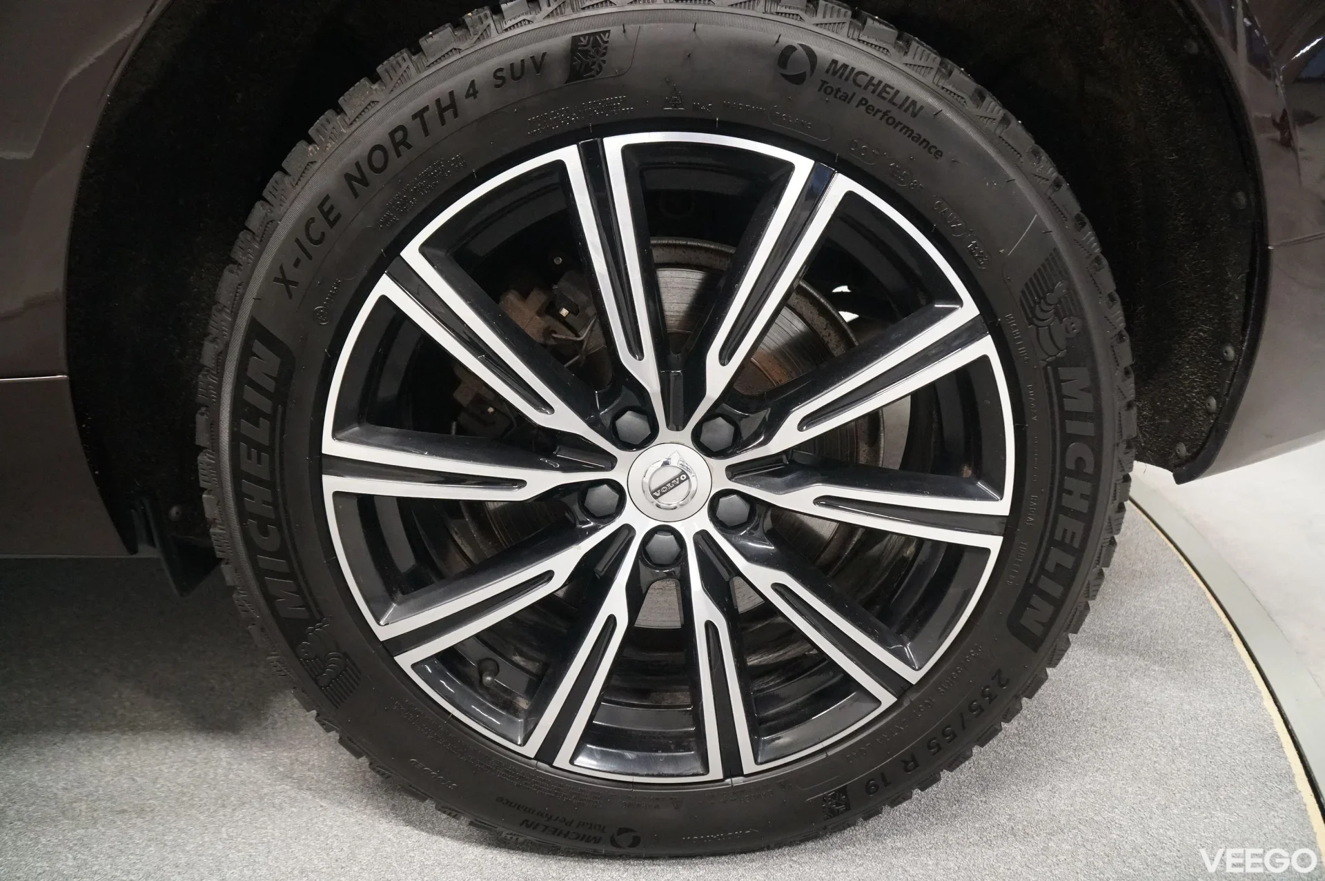 Volvo XC60 Inscription AWD H&K 2 145kW