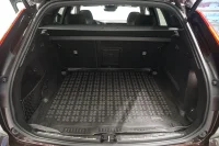 Volvo XC60 Inscription AWD H&K 2 145kW thumbnail