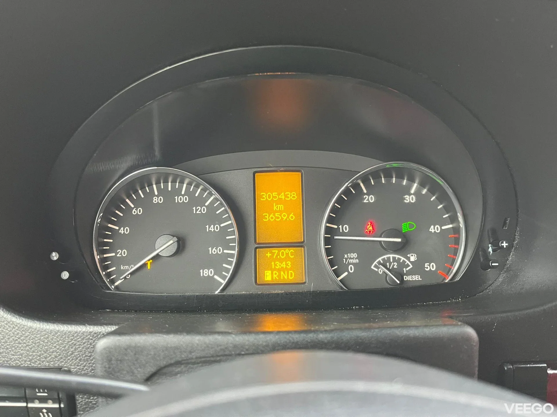 Mercedes-Benz Sprinter 13+1 SEATS / DRIVER AC 120kW