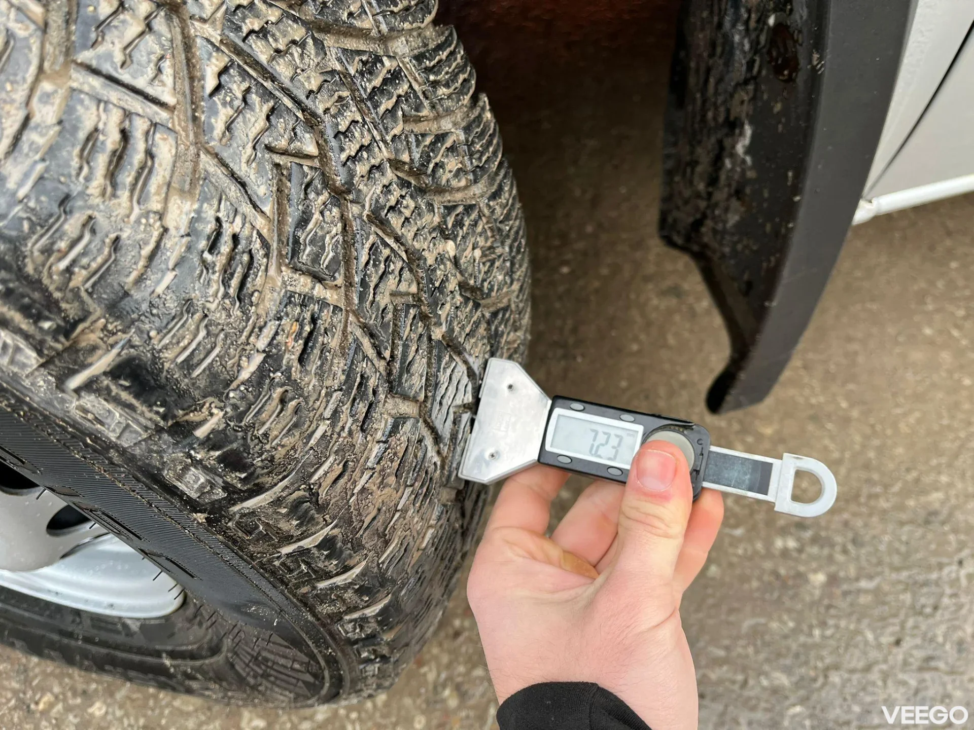 Mercedes-Benz Sprinter 13+1 SEATS / DRIVER AC 120kW