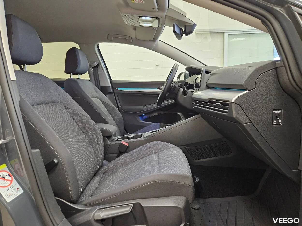 Volkswagen Golf 81kW