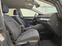 Volkswagen Golf 81kW thumbnail