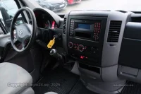 Volkswagen Crafter 35 2 120kW thumbnail