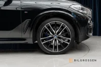 BMW X5 xDrive40i 340hk M Sport 3.79% Sky Lounge H/K Hud 360 Drag 250kW thumbnail