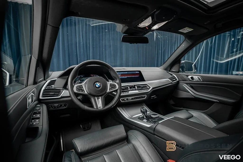 BMW X5 xDrive40i 340hk M Sport 3.79% Sky Lounge H/K Hud 360 Drag 250kW