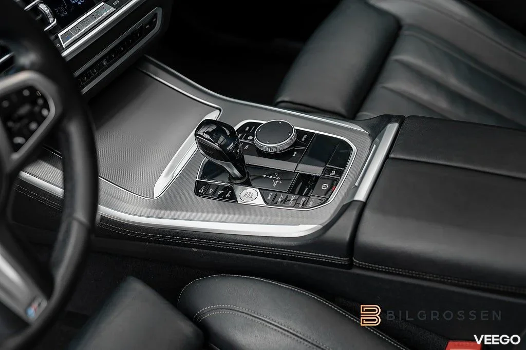 BMW X5 xDrive40i 340hk M Sport 3.79% Sky Lounge H/K Hud 360 Drag 250kW