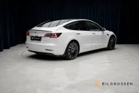 Tesla Model 3 Performance 513hk Autopilot Premium 377kW thumbnail