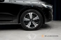 Volvo XC60 Recharge T6 AWD Plus Dark Panorama Drag 257kW thumbnail