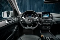 Mercedes-Benz GLE350 350 d 4MATIC Pano H/K 360 Luftfjädring 190kW thumbnail