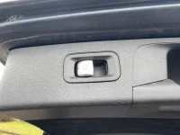 Mercedes-Benz E220 2.0 143kW thumbnail