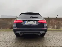 Mercedes-Benz E220 2.0 143kW thumbnail