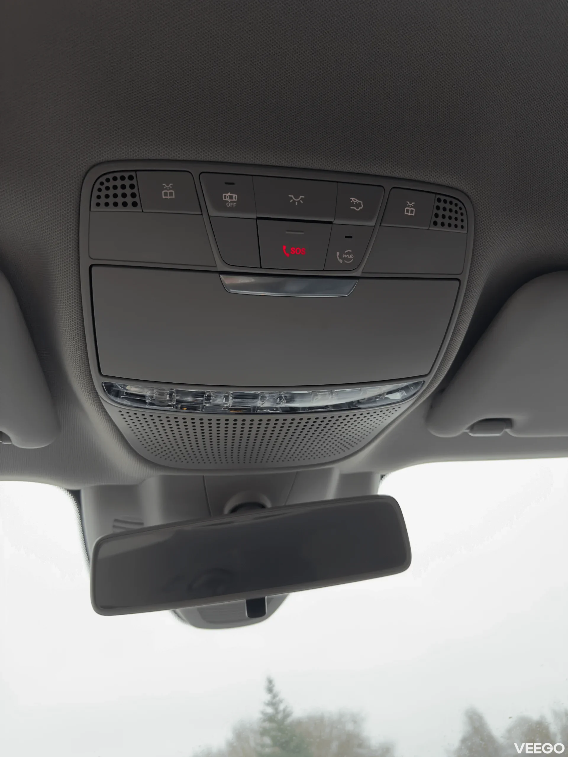 Mercedes-Benz E220 2.0 143kW