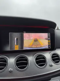 Mercedes-Benz E220 2.0 143kW thumbnail