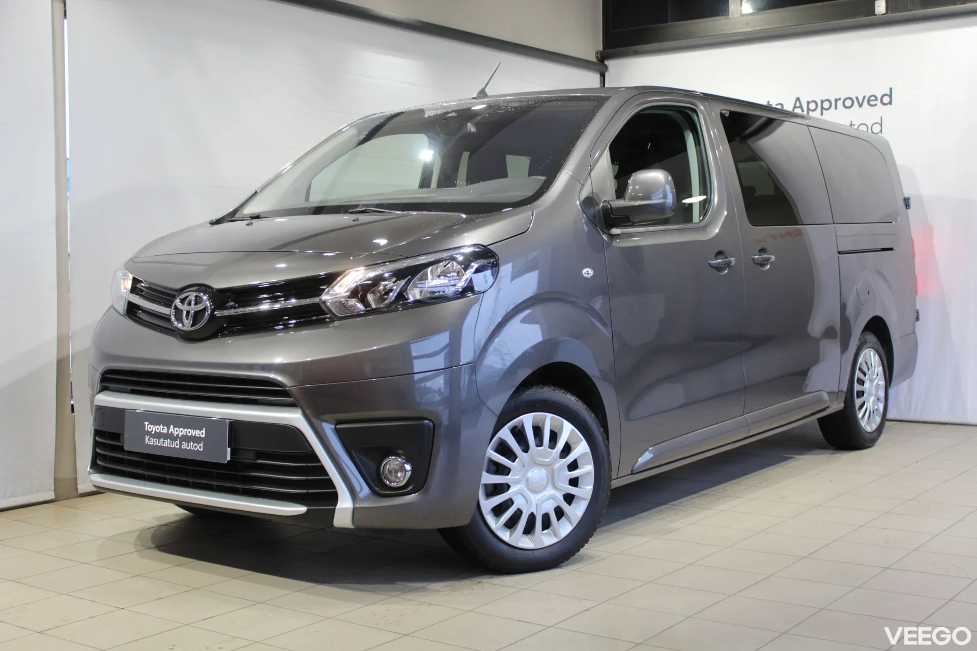 Toyota Proace Verso Long Shuttle 2 130kW