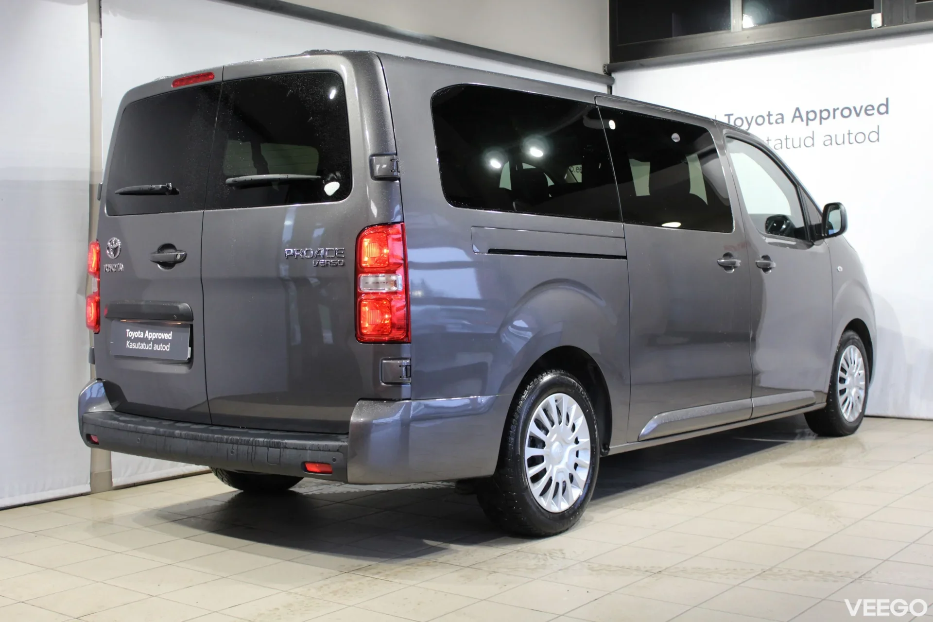 Toyota Proace Verso Long Shuttle 2 130kW