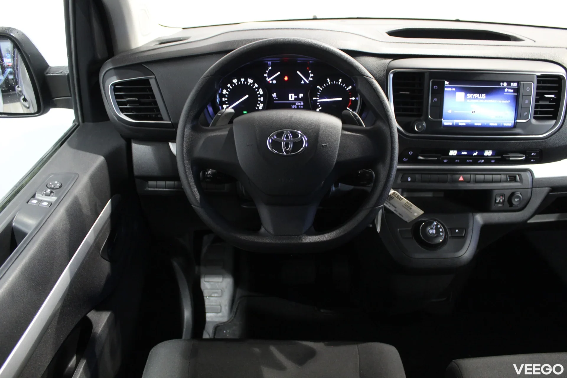 Toyota Proace Verso Long Shuttle 2 130kW