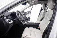 Volvo XC60 T8 Twin Engine Inscription AWD 2.0 299kW thumbnail