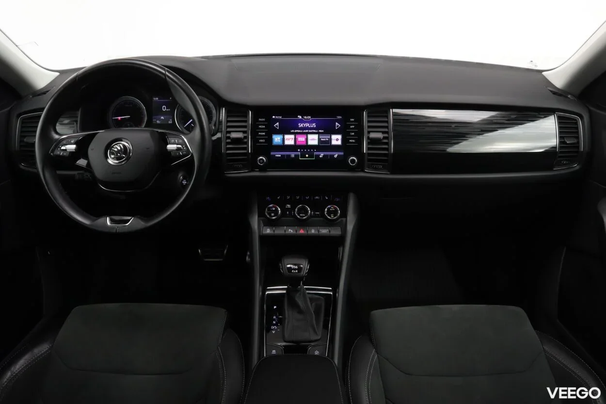 Skoda Kodiaq 4x4 Elegance Businessline FL 7k 2 140kW