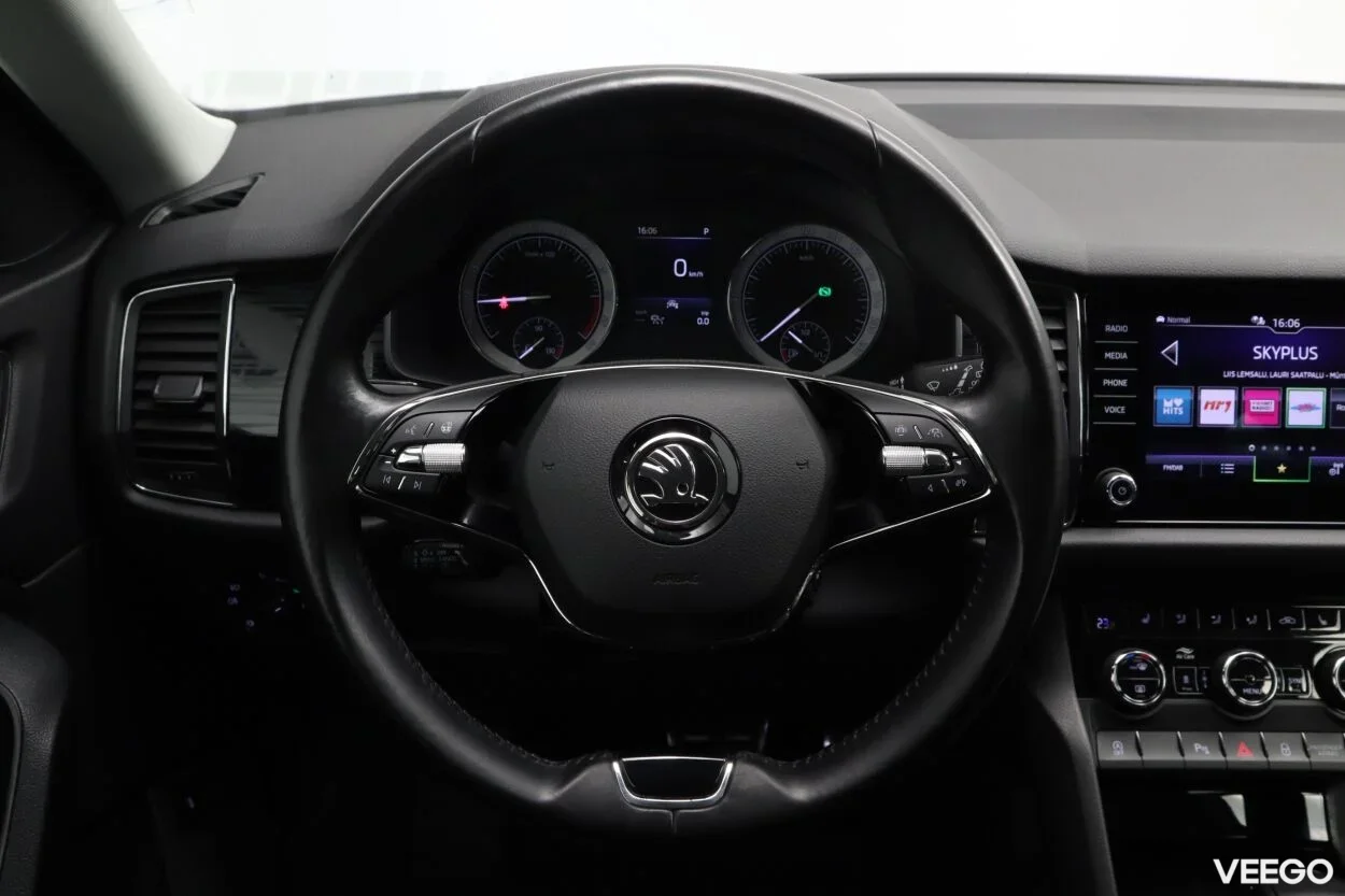 Skoda Kodiaq 4x4 Elegance Businessline FL 7k 2 140kW