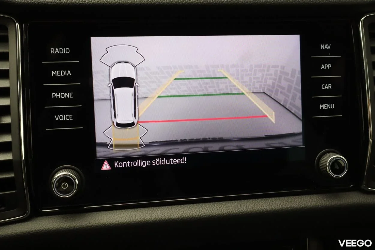 Skoda Kodiaq 4x4 Elegance Businessline FL 7k 2 140kW