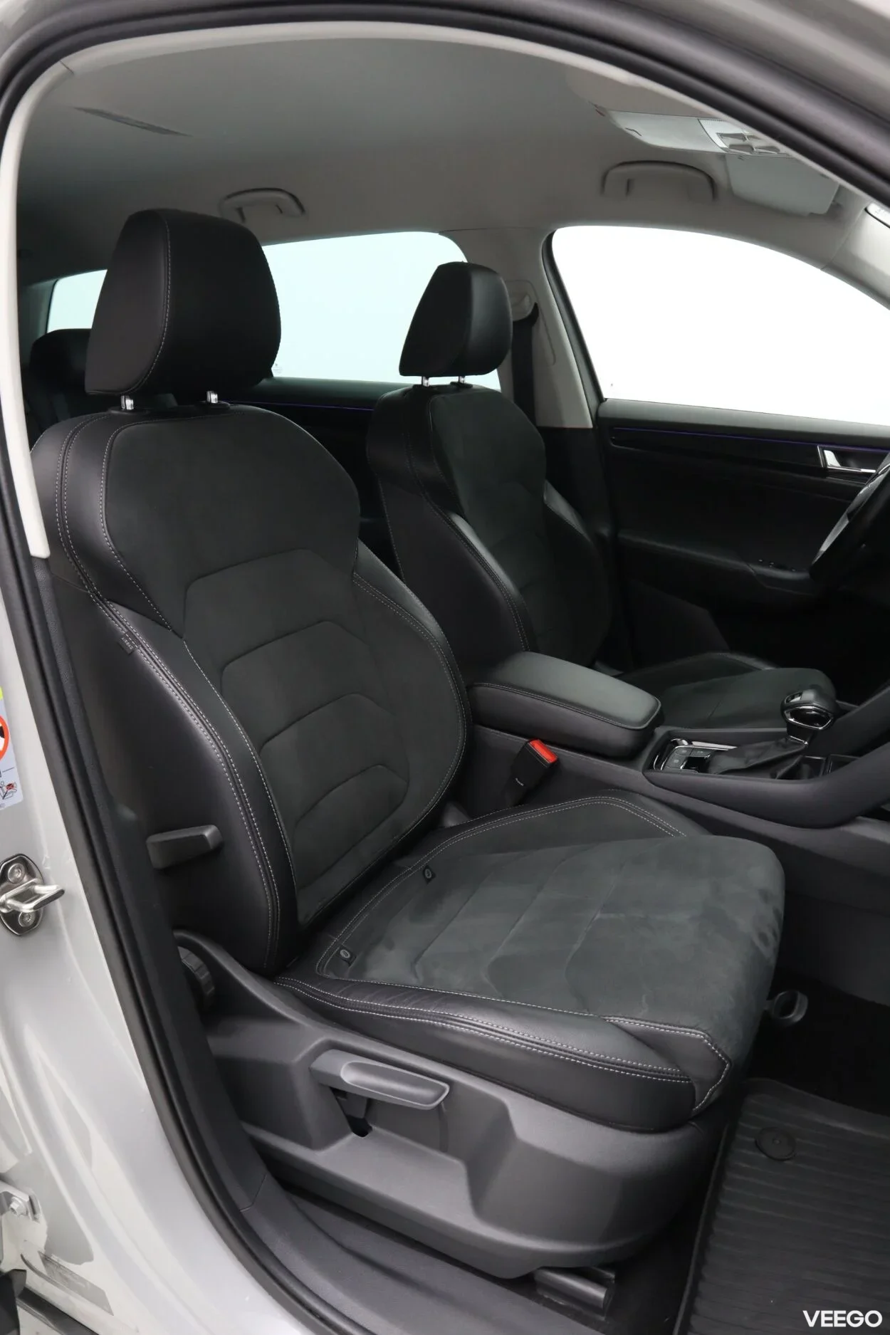 Skoda Kodiaq 4x4 Elegance Businessline FL 7k 2 140kW