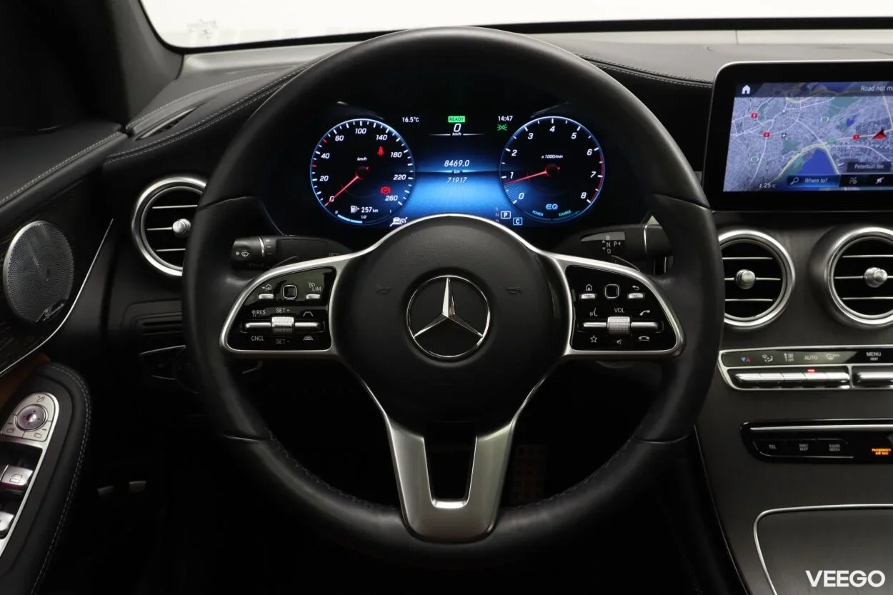 Mercedes-Benz GLC300 4Matic Coupe AMG 2 190kW