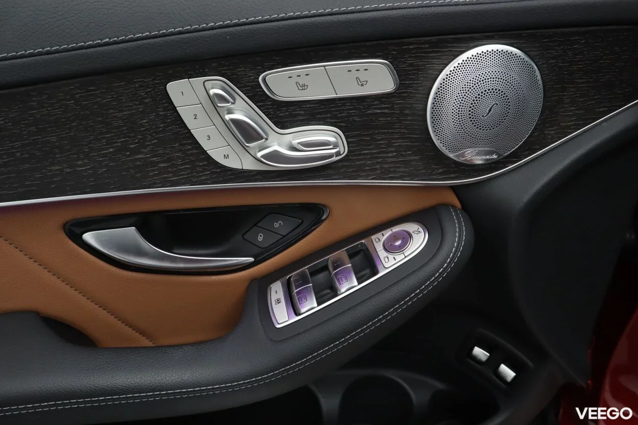 Mercedes-Benz GLC300 4Matic Coupe AMG 2 190kW