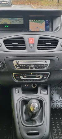 Renault Grand Scenic 1.5 78kW thumbnail