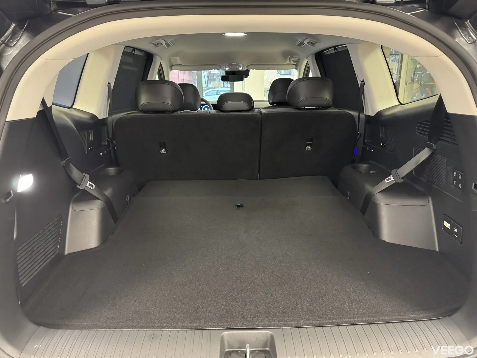 Hyundai IONIQ 9 0 226kW