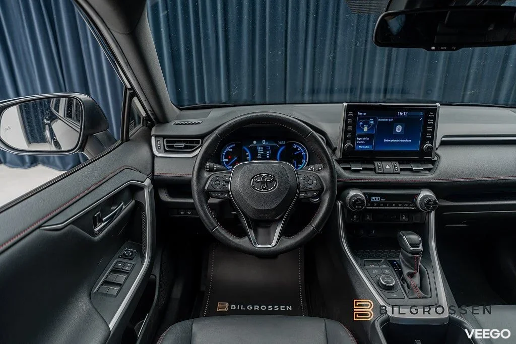 Toyota RAV4 Plug-in Hybrid E-CVT X EDITION Kamera MOMS 225kW