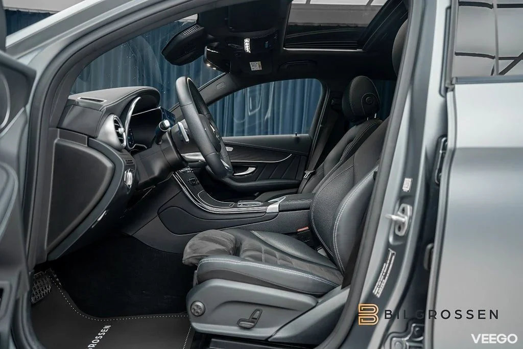 Mercedes-Benz GLC200 300 e Coupé 4MATIC AMG Line Taklucka Night 235kW