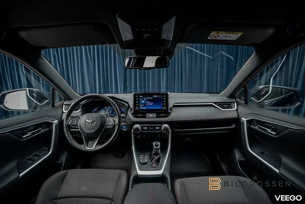 Toyota RAV4 Plug-in Hybrid E-CVT Active B-Kamera MOMS 225kW