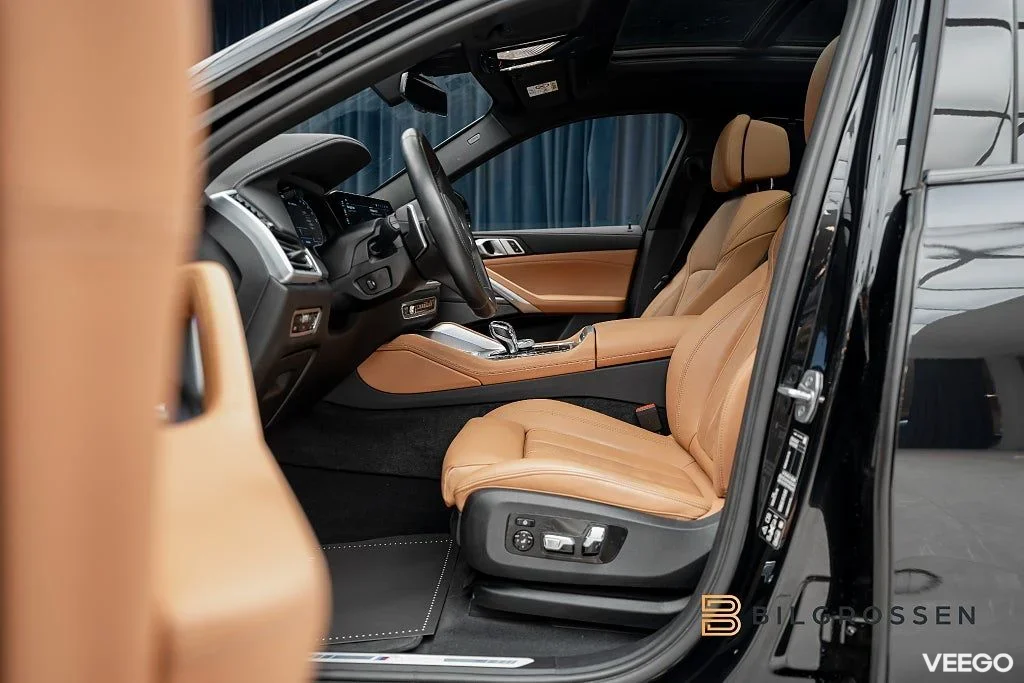 BMW X6 M50i 530hk Ultimate Edt Panorama H/K 360 Hud DAP MOMS 390kW