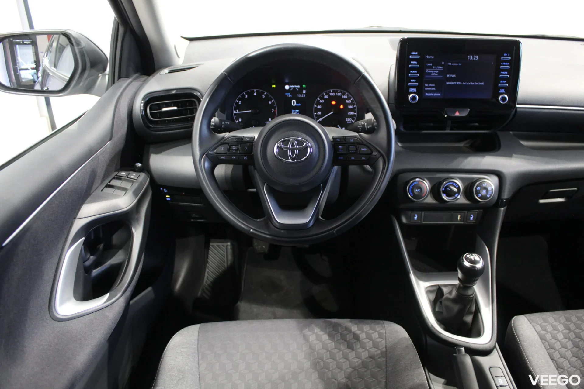 Toyota Yaris Active Plus 1.5 92kW