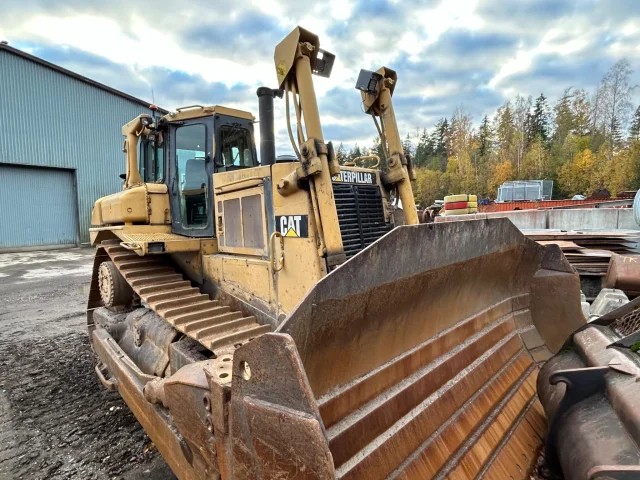 Image of Caterpillar D8 N