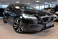 Volvo V40 Cross Country D2 CROSS COUNTRY SUMMUM 2 88kW thumbnail