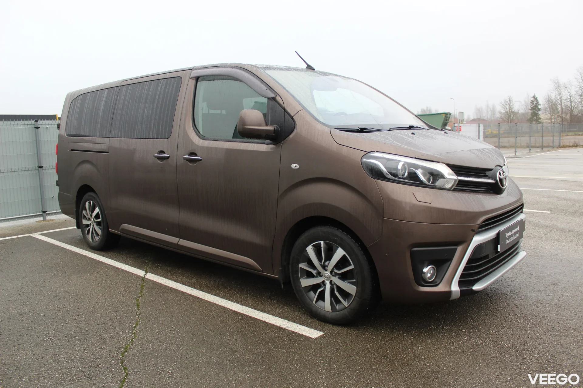 Toyota Proace Shuttle Comfort Long 8-kohta 2 130kW
