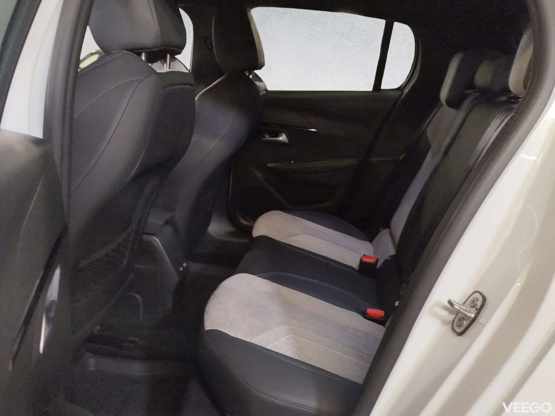 Peugeot 208 GT Electric 57kW