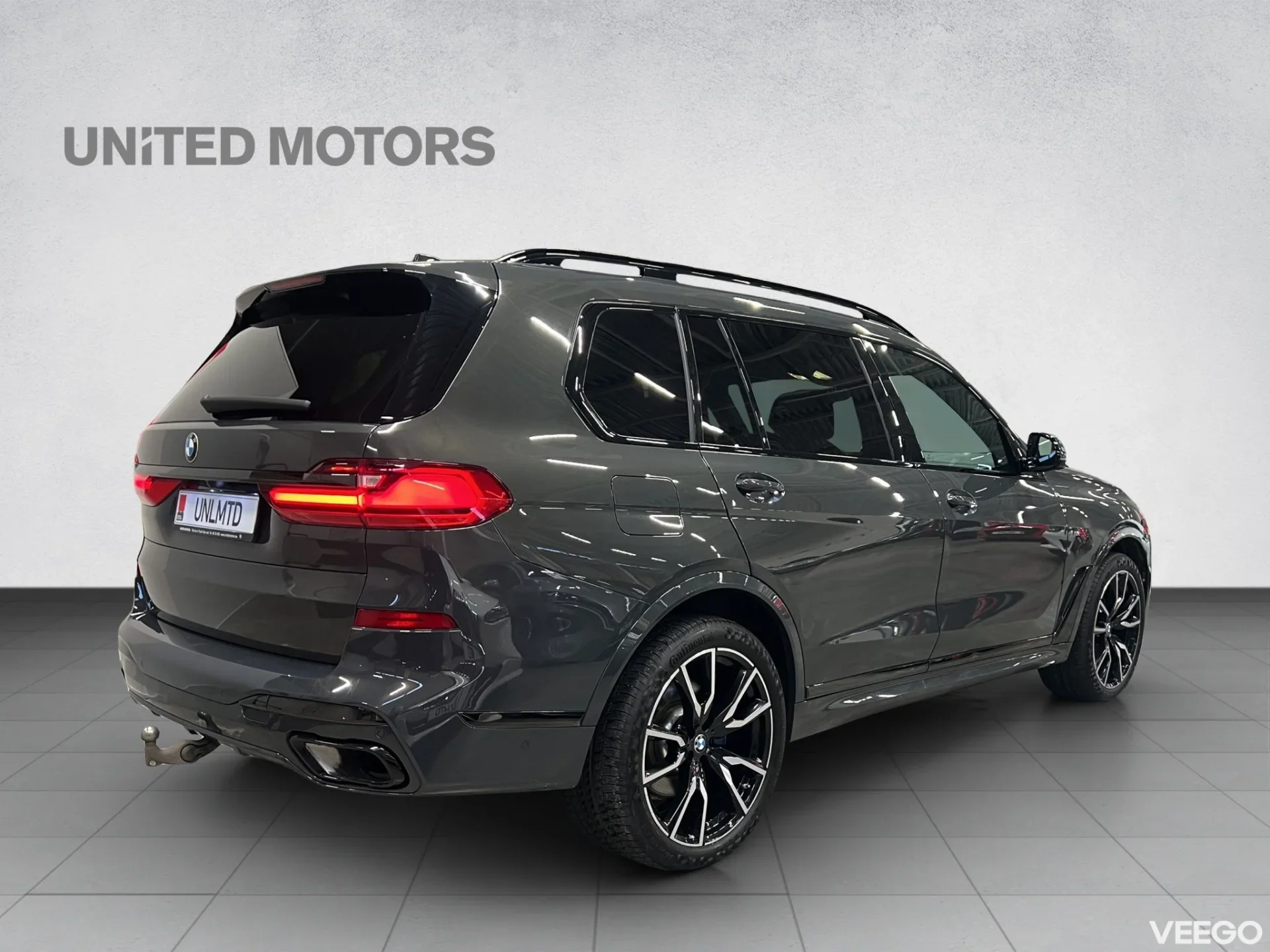 BMW X7 M sportpakett 3 250kW