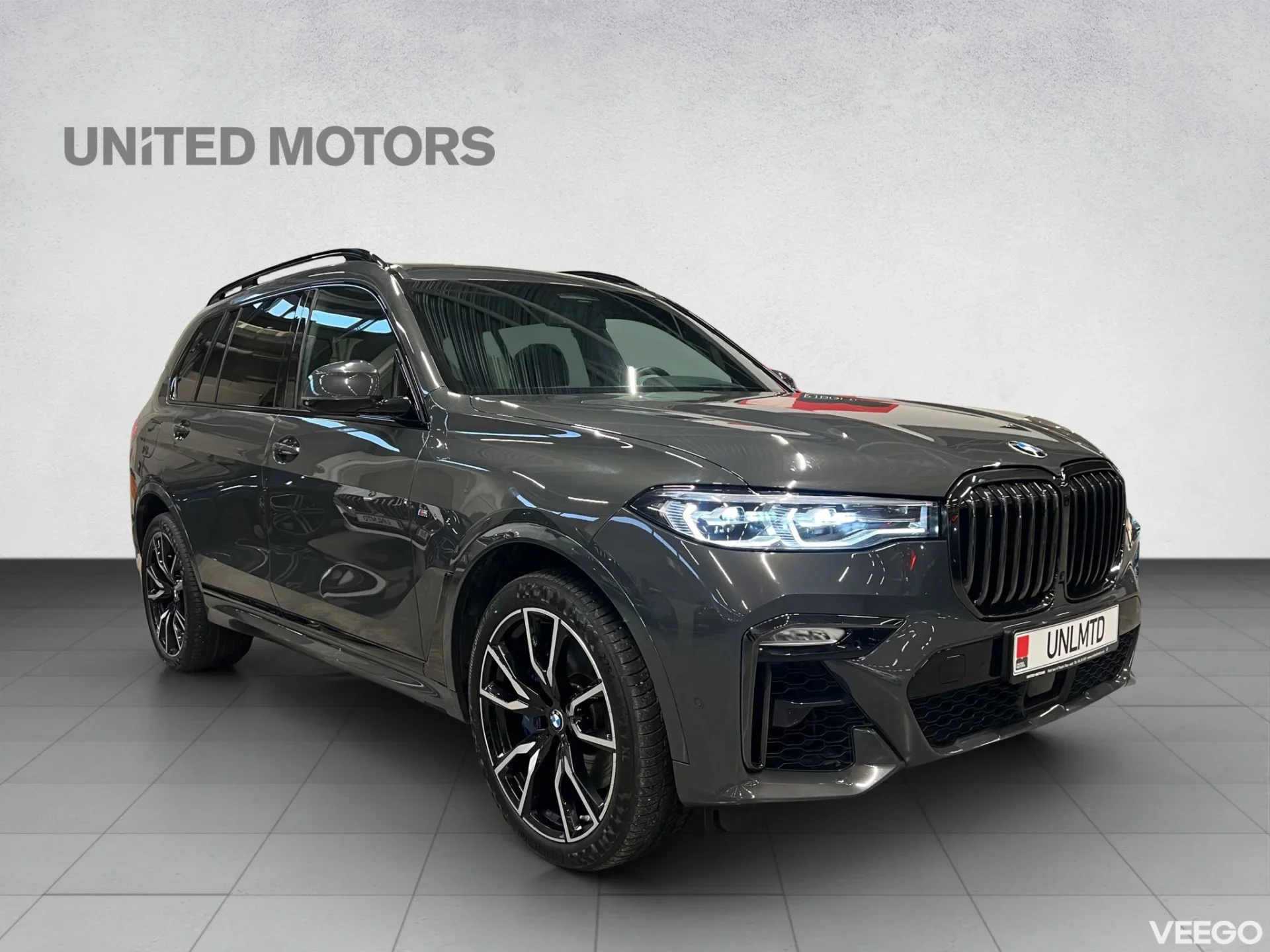 BMW X7 M sportpakett 3 250kW