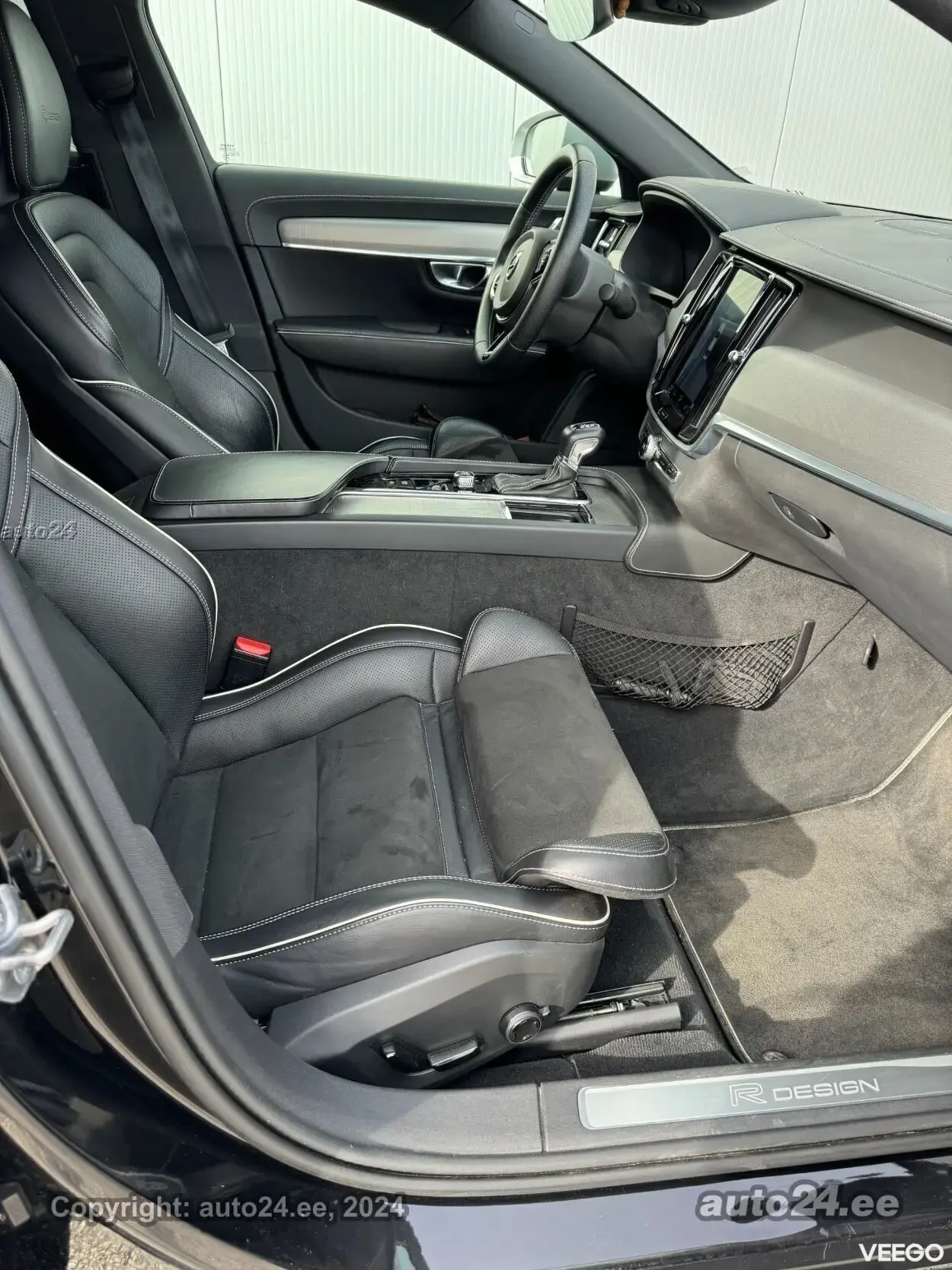 Volvo S90 R-Design 2.0 186kW