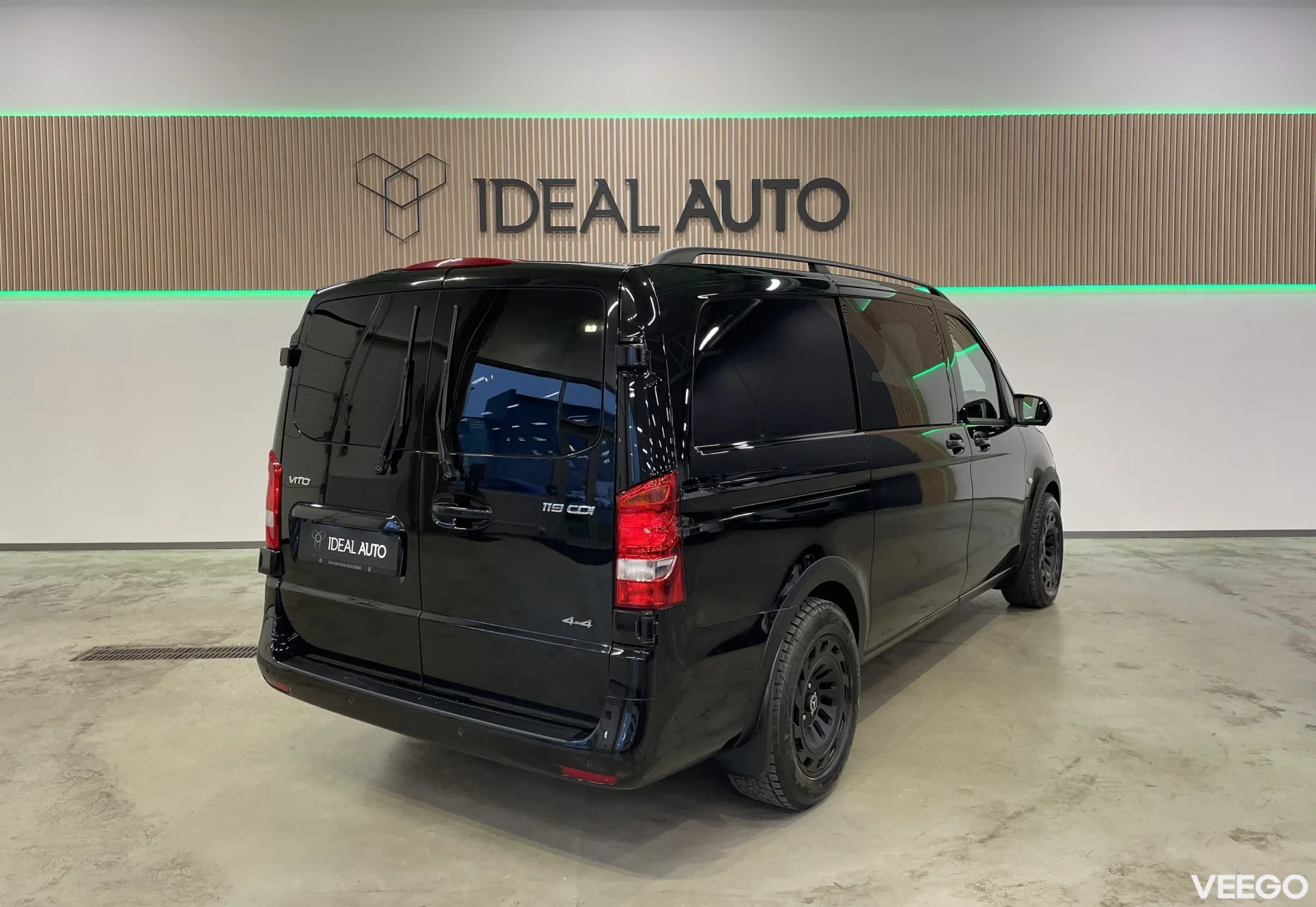 Mercedes-Benz Vito 119CDI 4Matic Mixto A2 N1 140kW